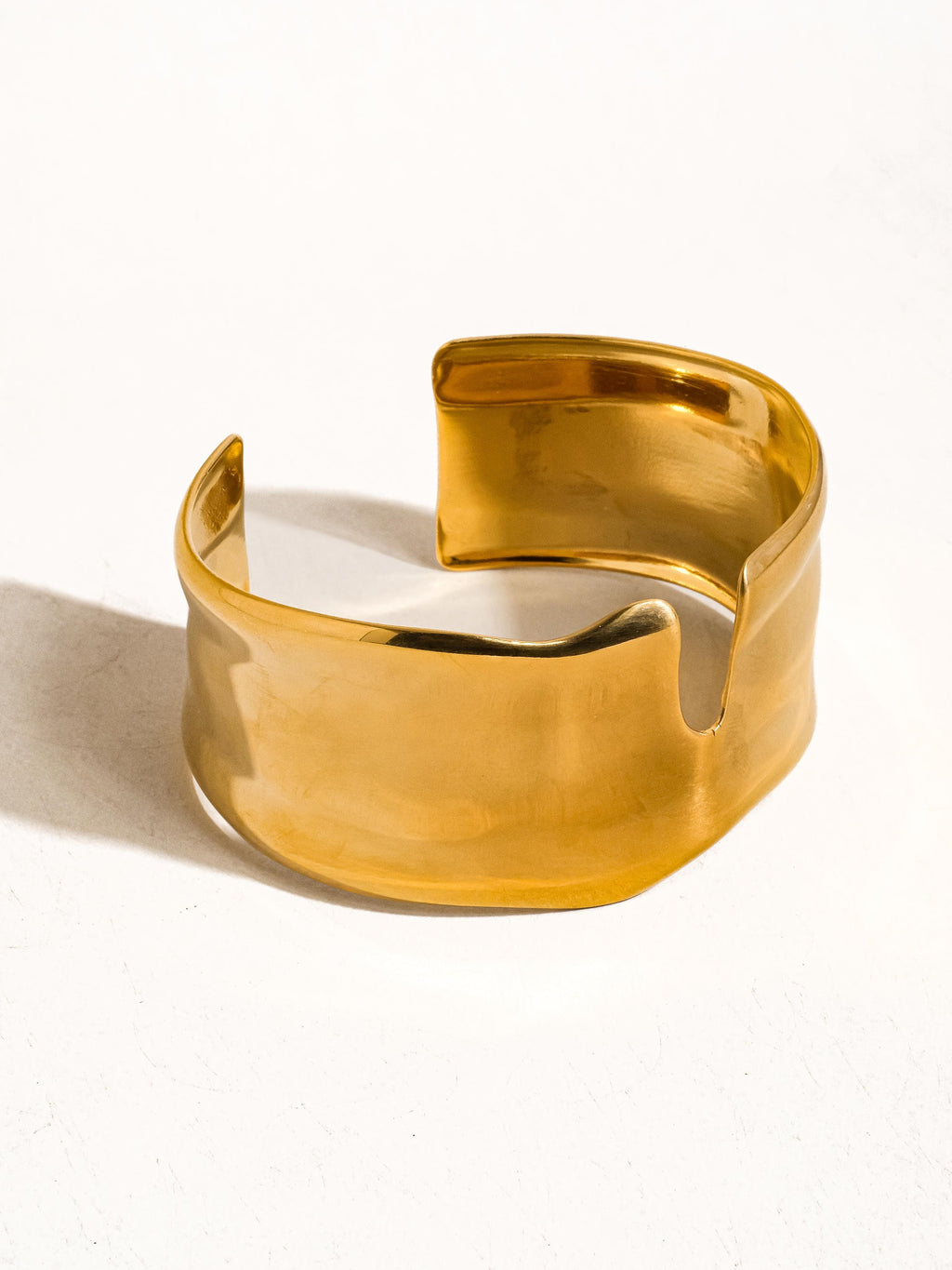 18k Gold Non-tarnish Abstract Bold Bangle